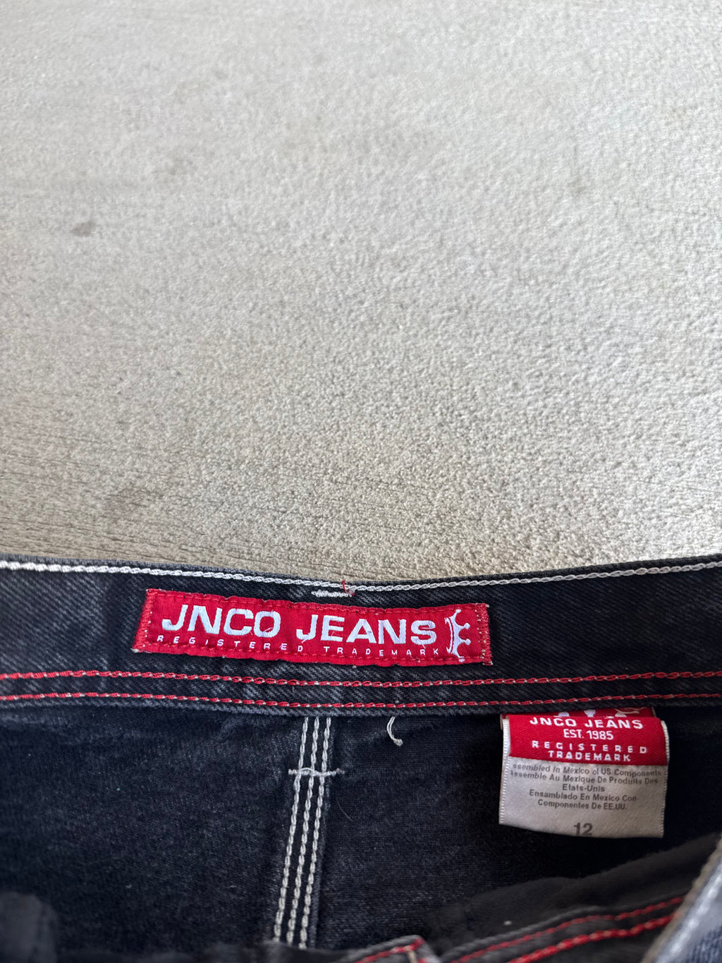 90s JNCO carpenter jorts