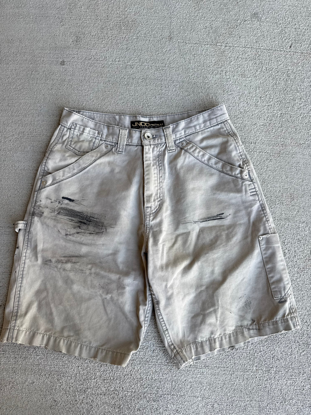 90s JNCO khaki thrashed jorts