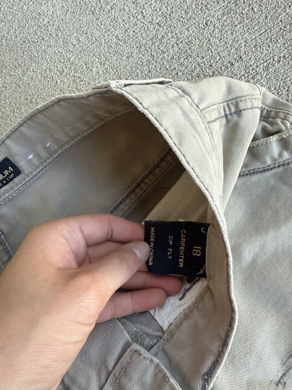 90s JNCO khaki thrashed jorts