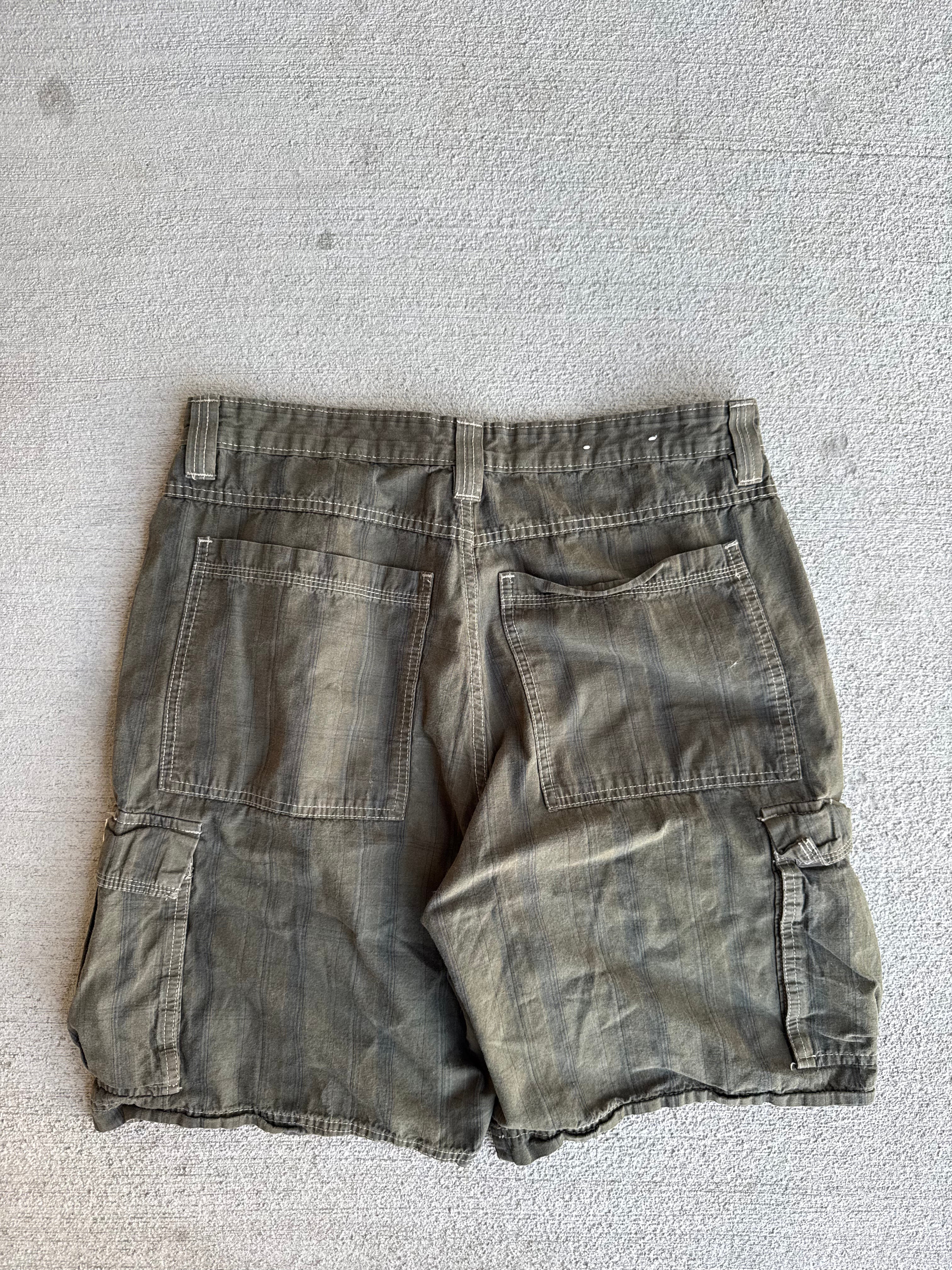 90s JNCO pinstripe jorts